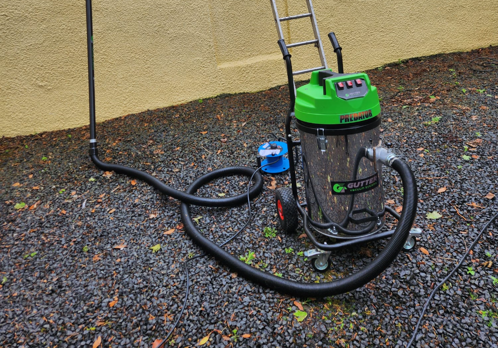 high level gutter cleaning