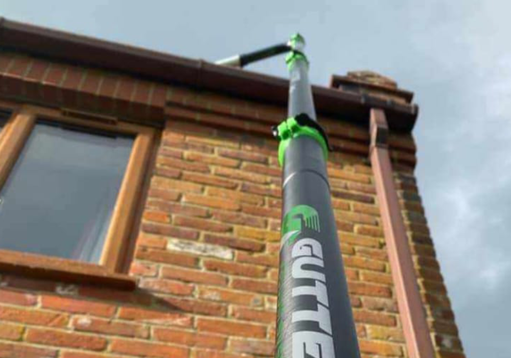 high reach gutter cleaners